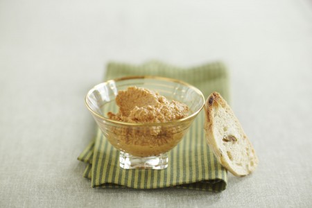 tibits hummuswithredpeppers