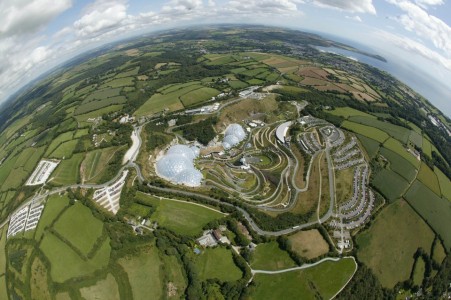 the eden project cornwall