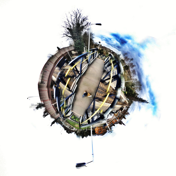 Stereographic Ewell West Train Station