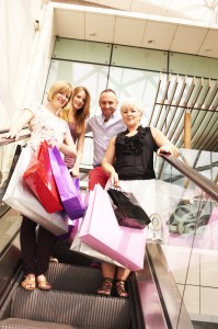 mark heyes stylist with girls