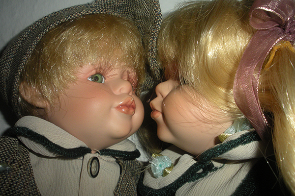 porcelain-dolls-78125