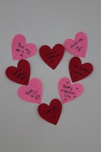 post-it notes heart shape