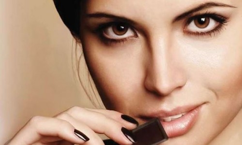 woman eating Chocolate 1