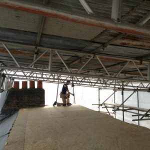 A tin-hat used for winter building works