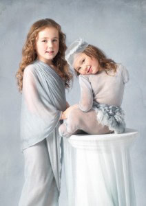 ANNE GEDDES INTERVIEW Meningitis B vaccine PG26-27-28-29 London Mums magazine - Amber and Jade Travers