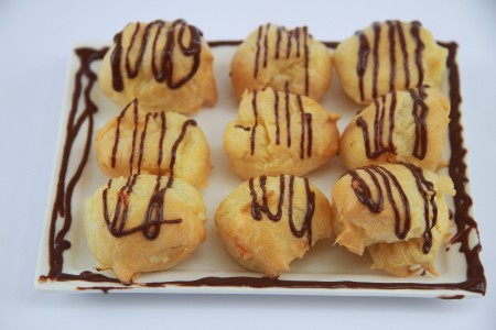 Food Profiteroles Chocolate Dessert