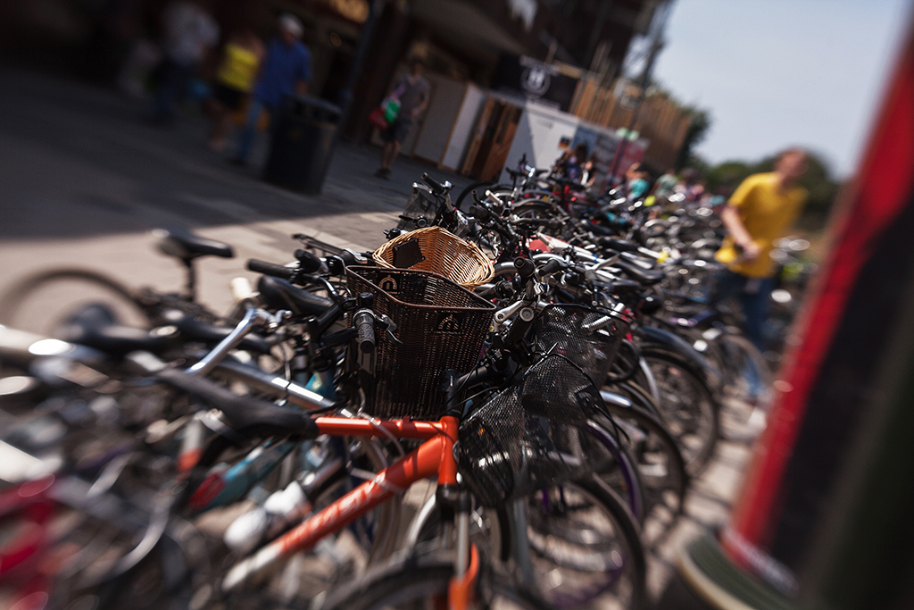 Lensbaby Kingston bikes