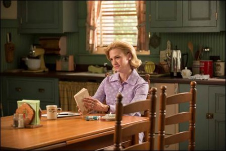 Mad Men Final betty draper 712_JM_0602_0231
