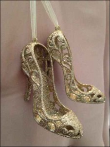 Baubles & Christmas Tree Decorations table golden shoes