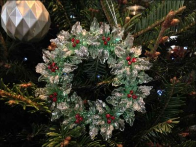 Baubles & Christmas Tree Decorations table magic garden