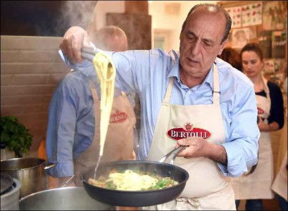 Exclusive interview with Celebrity Chef Gennaro Contaldo including his top pasta tips TD2_5039