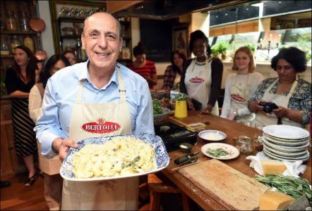 Exclusive interview with Celebrity Chef Gennaro Contaldo including his top pasta tips filled pasta with butter and sage_03