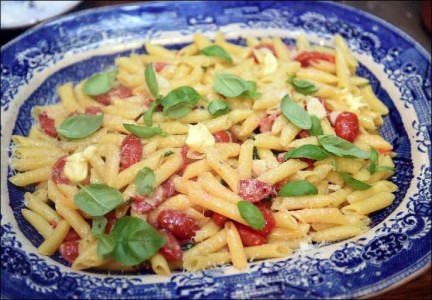 Exclusive interview with Celebrity Chef Gennaro Contaldo including his top pasta tips penne with a simple cherry tomatoe sauce_01
