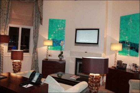 Royal Horseguards Hotel Hamleys room suite