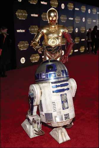Star Wars - The Force Awakens droids at the world premiere