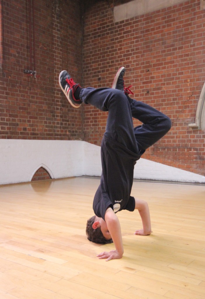 Leo headstand (1) (1)