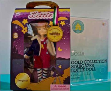 PG20-21 TOY TRENDS Space themed toys lottie doll