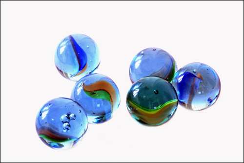 retro games blue marbles