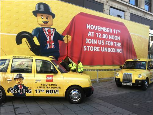 lego-store-opening-photo