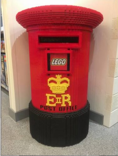 lego-store-post-box-london-photo