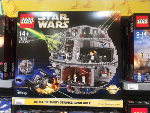lego-store-star-wars-photo