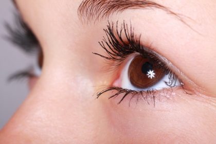 girl eyes in the foreground