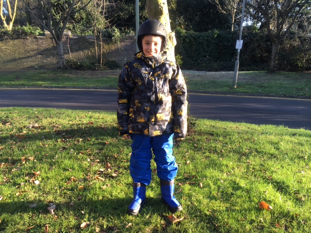 Ski Fashion essentials for family skiing holiday diego2