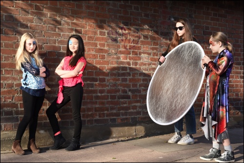 little hands fashion Photo shoot Assistants