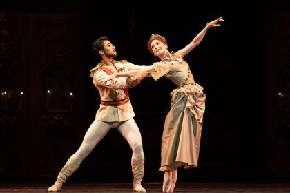 Ryoichi Hirano and Sarah Lamb in Mayerling. © Helen Maybanks, courtesy the Royal Opera House