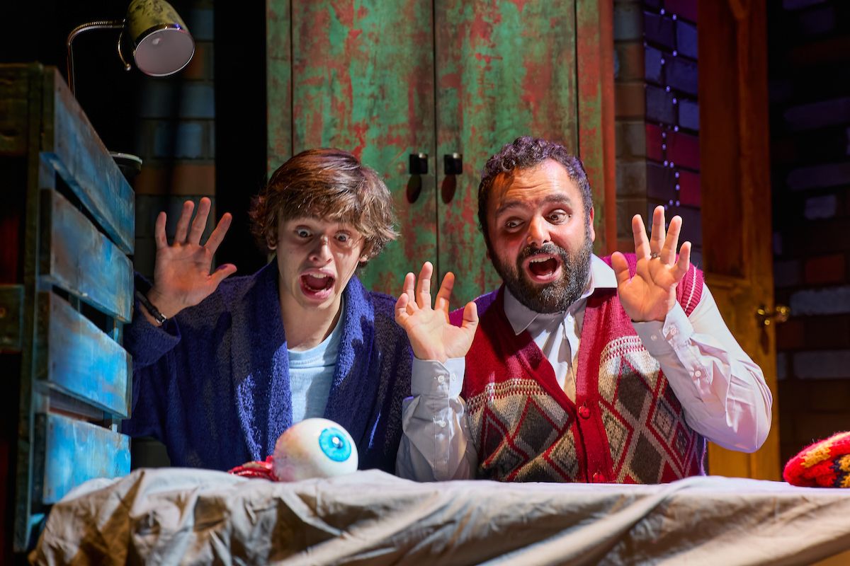 boy and man scared acting in Show Demon Dentist written by David Walliams