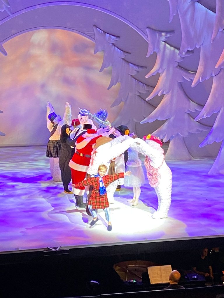 the snowman performers on stage at peacock theatre