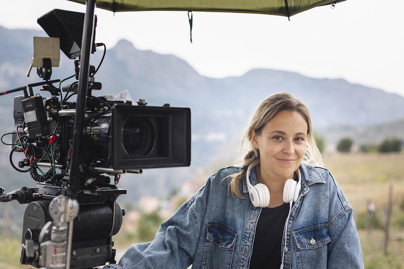 Marta Savina on the set di The Girl From Tomorrow