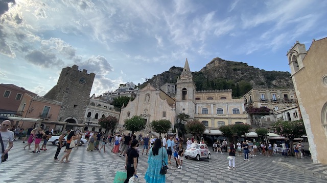 Taormina: La Piazzetta, the Greek Theatre and the Isola Bella