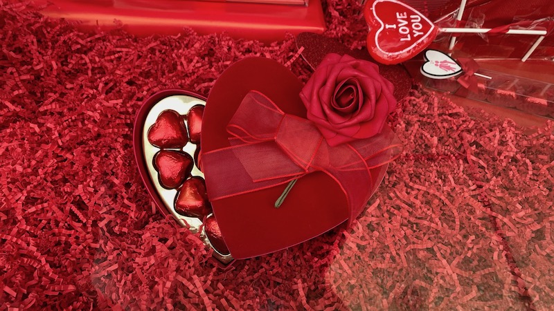 valentine gift chocolate box