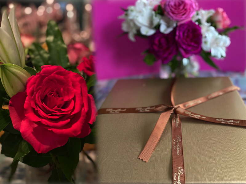 London Mums' ultimate Mother’s Day Gift Guide 2023 rose and gift box