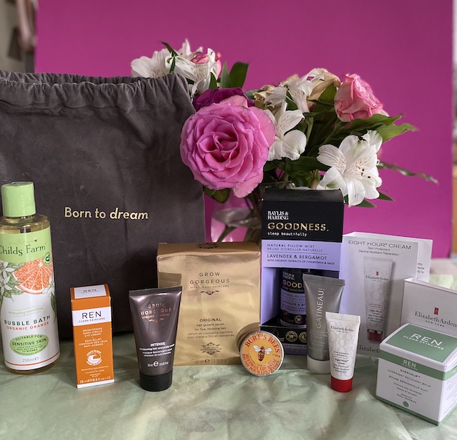 mother's day gift idea skincare beauty box