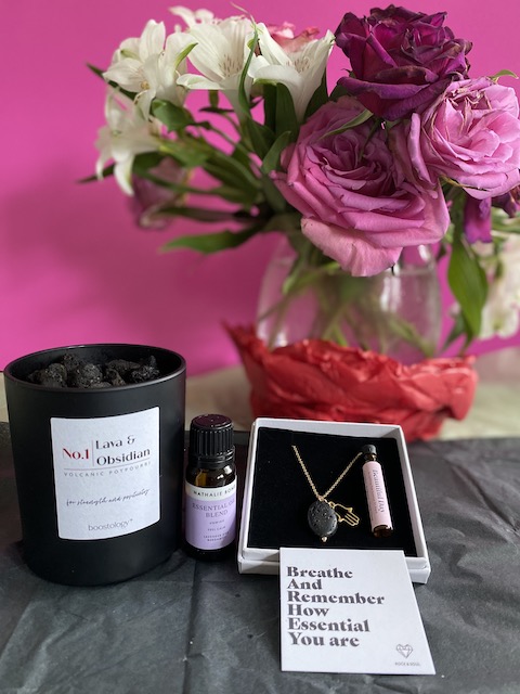 volcanic potpurri and necklace