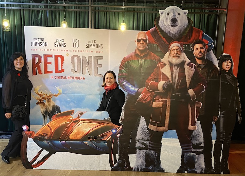Red One starring Chris Evans and Dwayne Johnson poster with London Mums in it