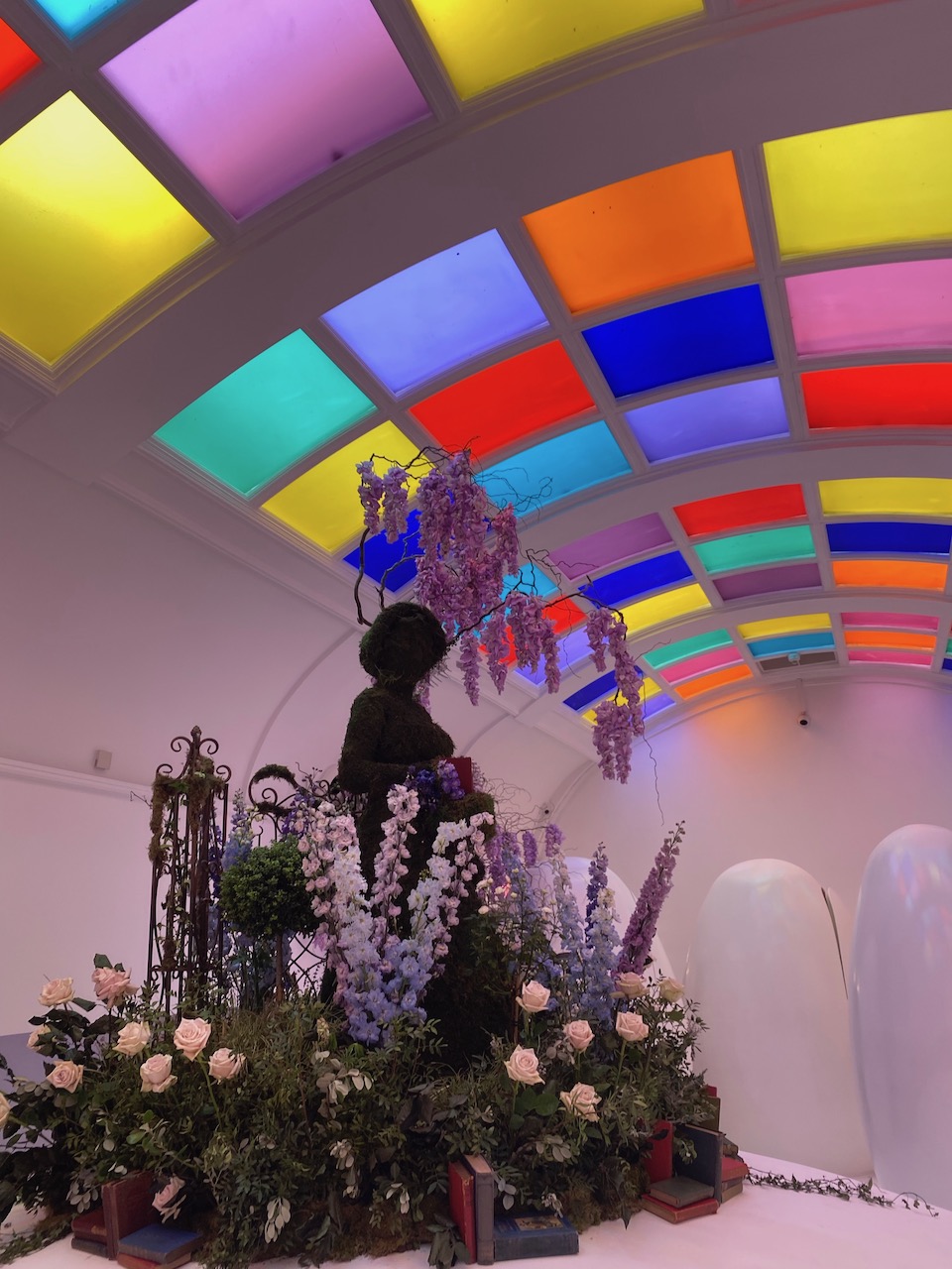 sketch in bloom Jane Austen-inspired Afternoon Tea monica costa london mums magazine futuristic pods