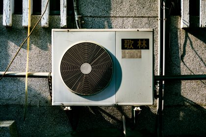 Clean Extractor Fan Filte