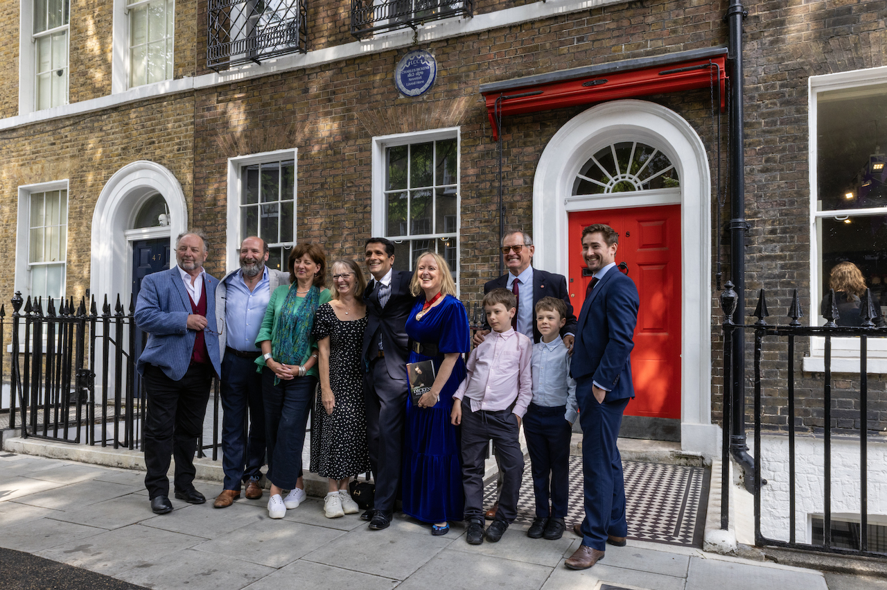 Photo by Helena Hogueira A day with the Dickens Dynasty Celebrating 100 years of the Charles Dickens Museum