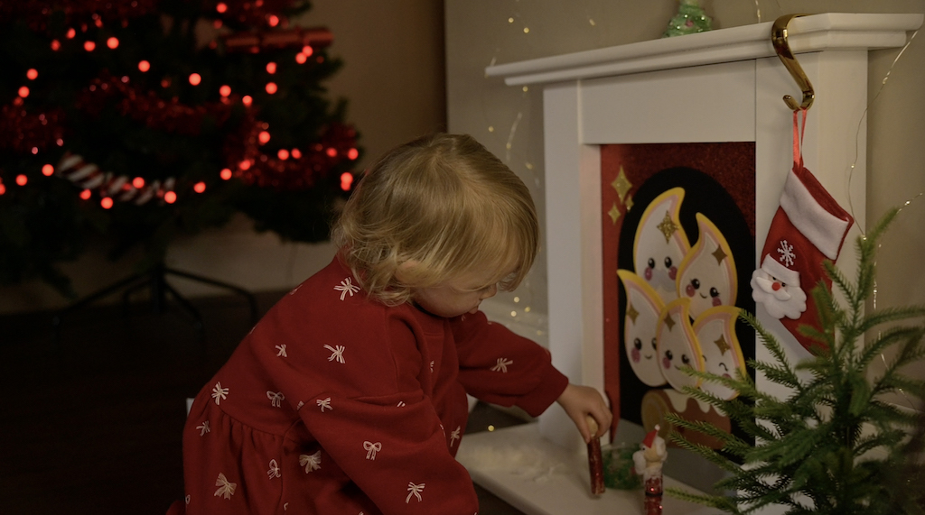 Santa_s Magic Chimney Photos Lifestyle Shot.jpgSanta_s Magic Chimney Photos 