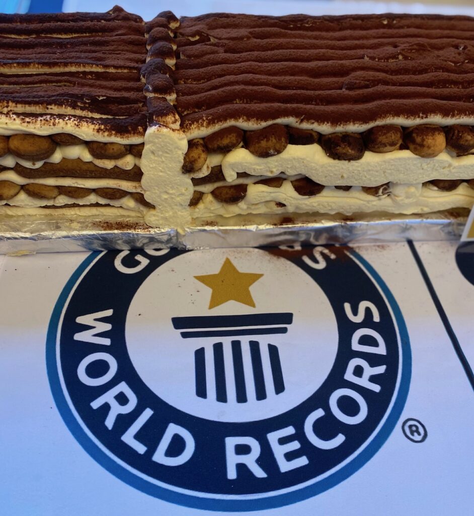 London prepares to make (and eat) the Longest Tiramisù in the World
