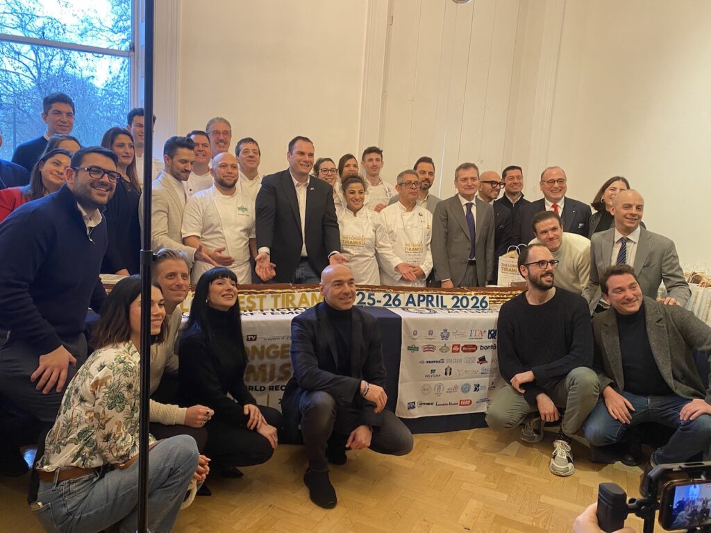 London prepares to make (and eat) the Longest Tiramisù in the World