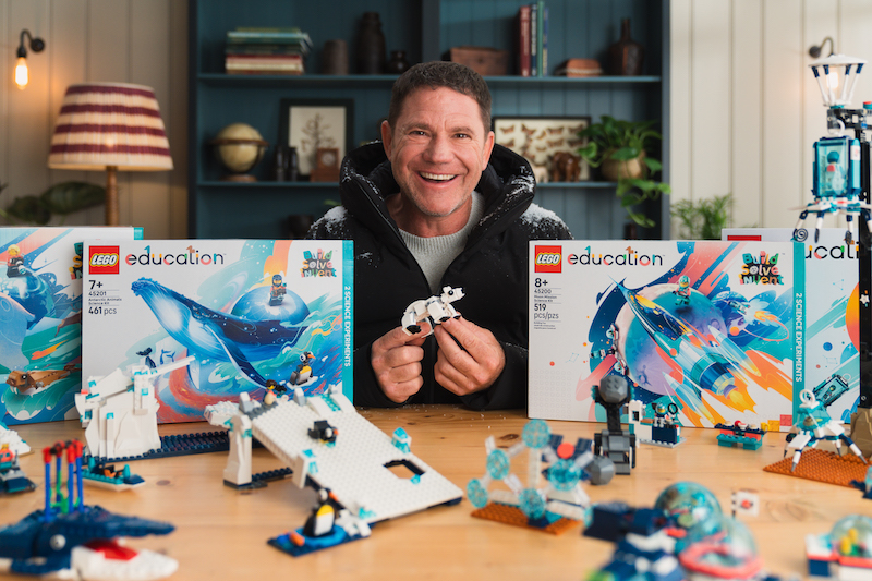 PG30-31 TOY TRENDS 2026 Hero_Steve Backshall_LEGO Education