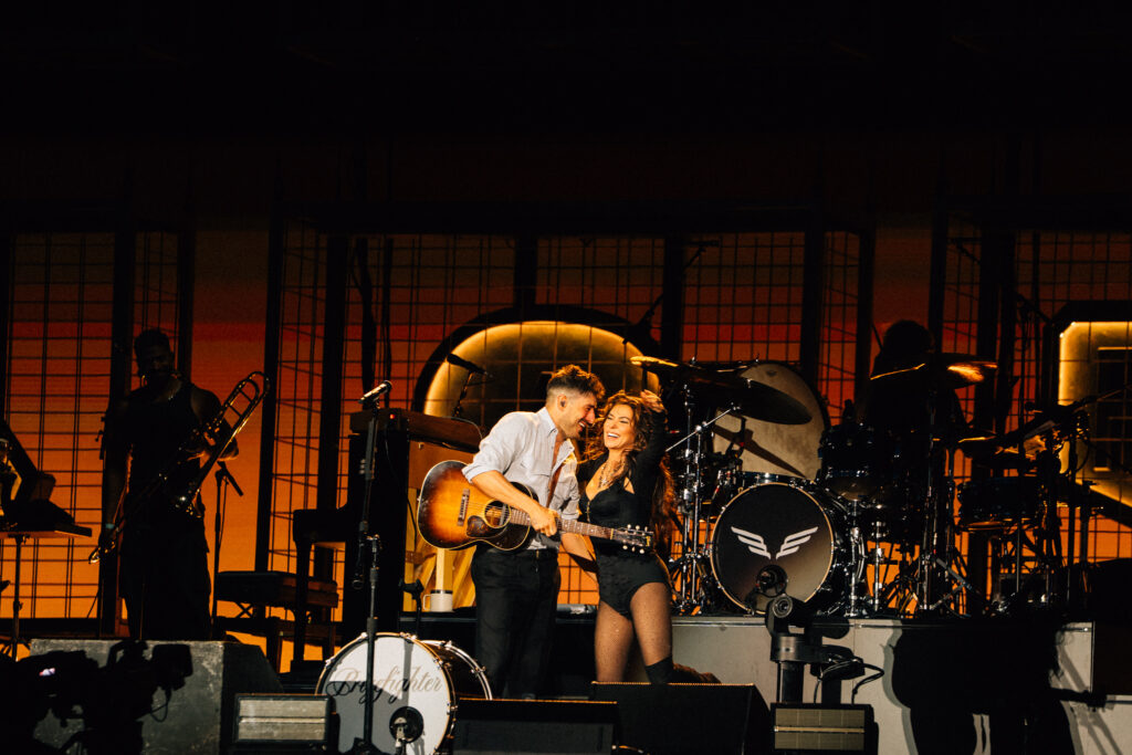 2026_BST_MUMFORD AND SONS_MUMFORD AND SONS W- SHANIA_@BETHANMILLERCO-13