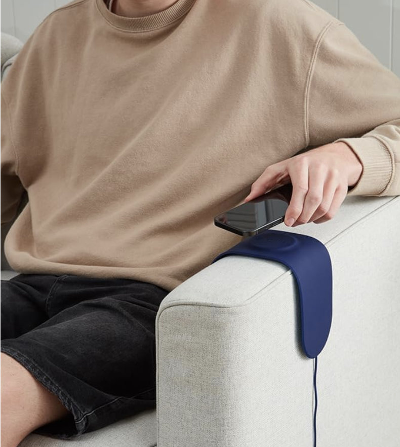 THE SOFA PHONE CHARGER: NO MORE DEAD BATTERIES DURING FAMILY FILM NIGHT